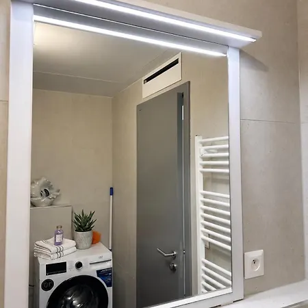 Chic Metropolis Free Parking Apartmán Bratislava
